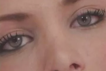 Em gái khỏa thân đúng cách giật phim gai xinh ko che dương vật của anh trai.