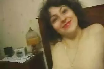 Cháu gái trẻ sex han khong che thích được làm tình loạn luân với ông nội.