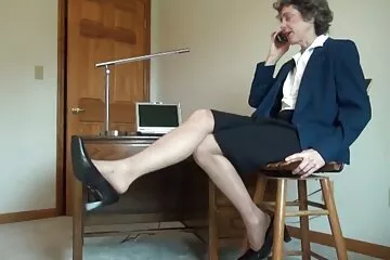 Chị gái cho em trai bú lồn khi phim sex ko che hay mẹ bận việc nhà.