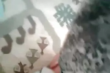 Loạn luân với con trai giúp mẹ Nga sống sót sex chau my khong che sau ly hôn