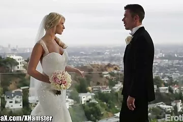 Mẹ dạy con gái bú cu con phim sex vo ngoai tinh khong che trai