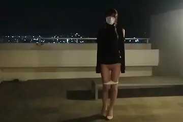 Bro vô tình hoàn thành trong em gái của mình, cô ấy nhảy quá chiếu phim sex không che tích cực vào dương vật.