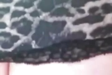 Em gái đút mông dưới dương vật anh trai phim xet nguoi khong lo trong khu cách ly.